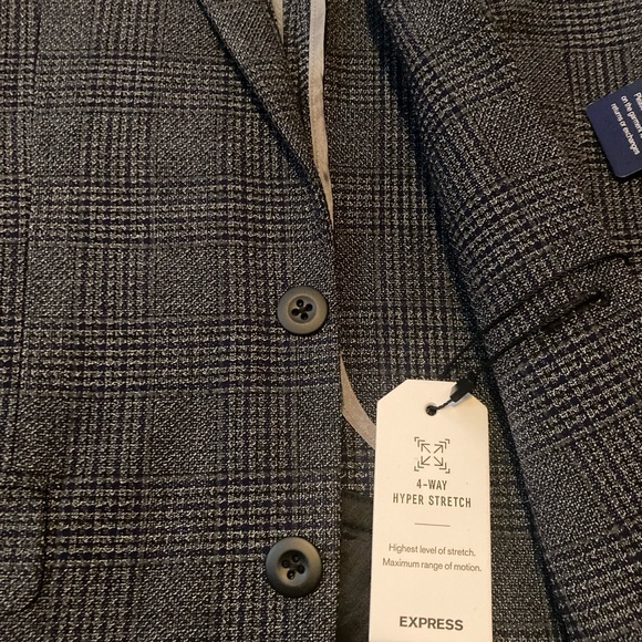 Men’s Express Blazer - Picture 2 of 6